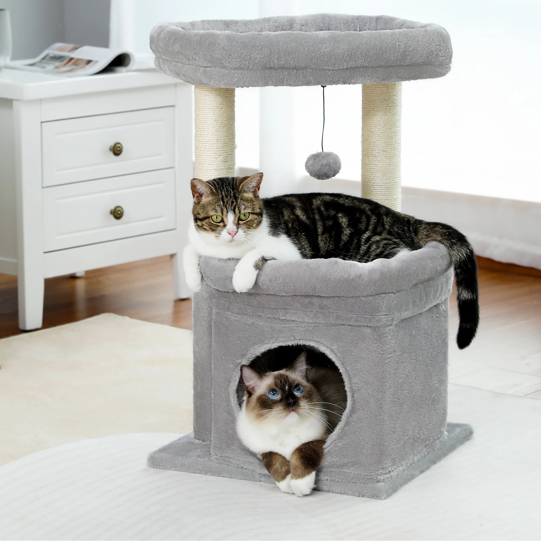 Árbol Rascador para Gatos con Cueva y Plataformas – Diversión, Confort y Seguridad