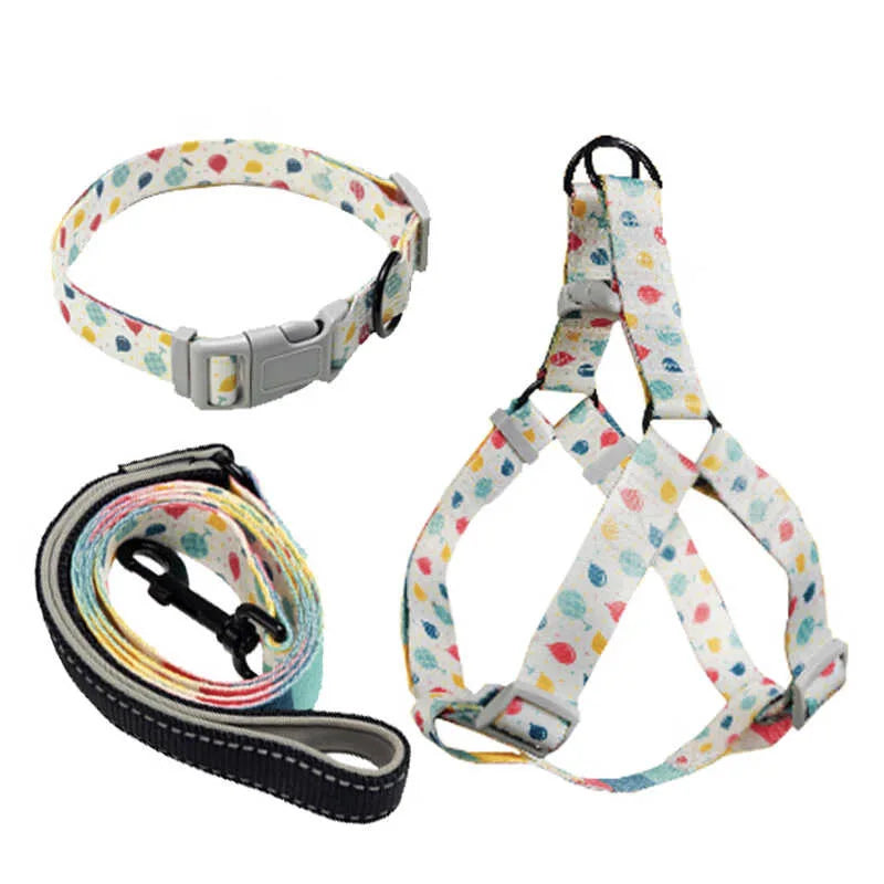 White Print Dog Harness & Collar Set