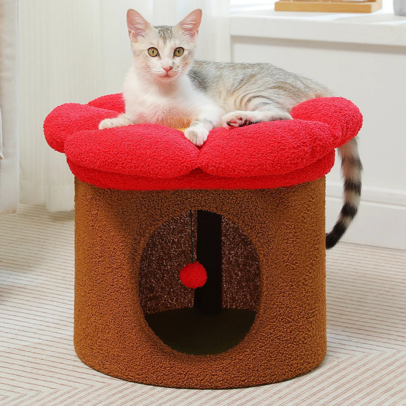 Cama roja para gatos con diseño de flor y casa interior