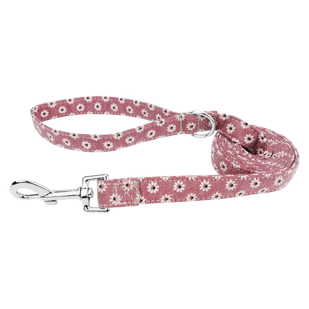 Correa para Perros con Estampado Floral – ¡Estilo, Seguridad y Comodidad en Cada Paseo! 🌸