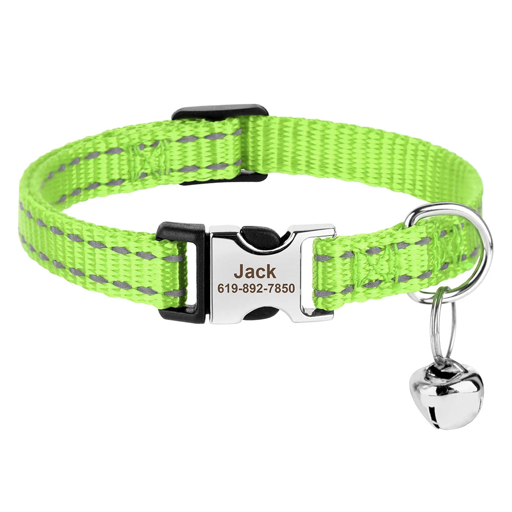 Collar Verde Fluorescente Ajustable con Cascabel y Grabado Personalizado