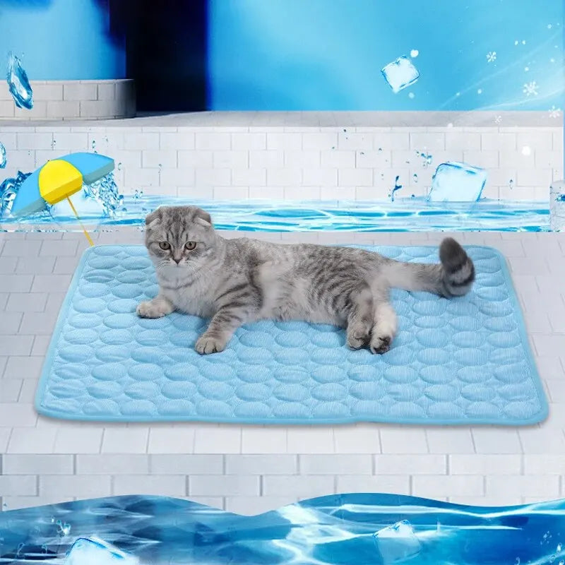 Alfombra Refrescante de Verano para Mascotas – Color Azul
